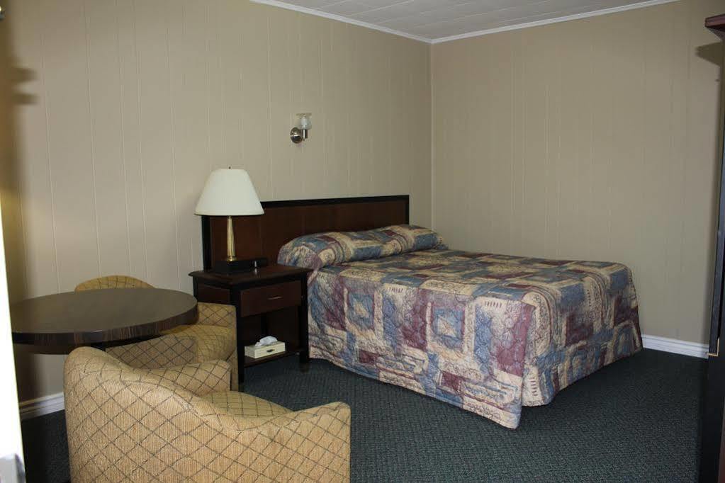 Nights Inn Owen Sound Exterior photo
